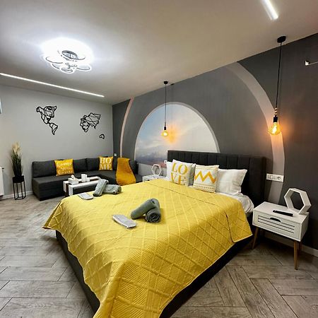 Stay Inn Central Brasov Ap 3 Exterior foto